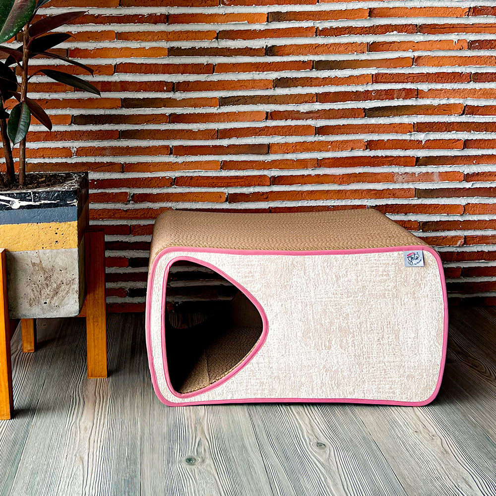 Rascador para gatos en carton corrugado doble pared horizontal tipo cueva.