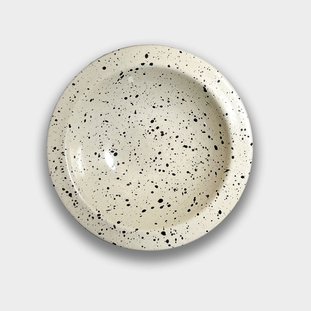 Bowl en cerámica. platos de cerámica. plato para gatos