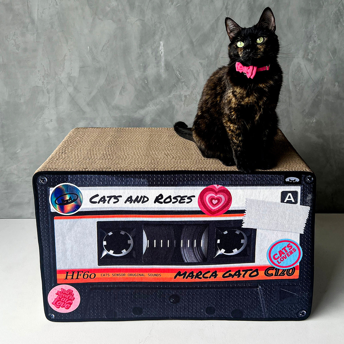 rascador para gato carton corrugado doble pared, tipo cueva .