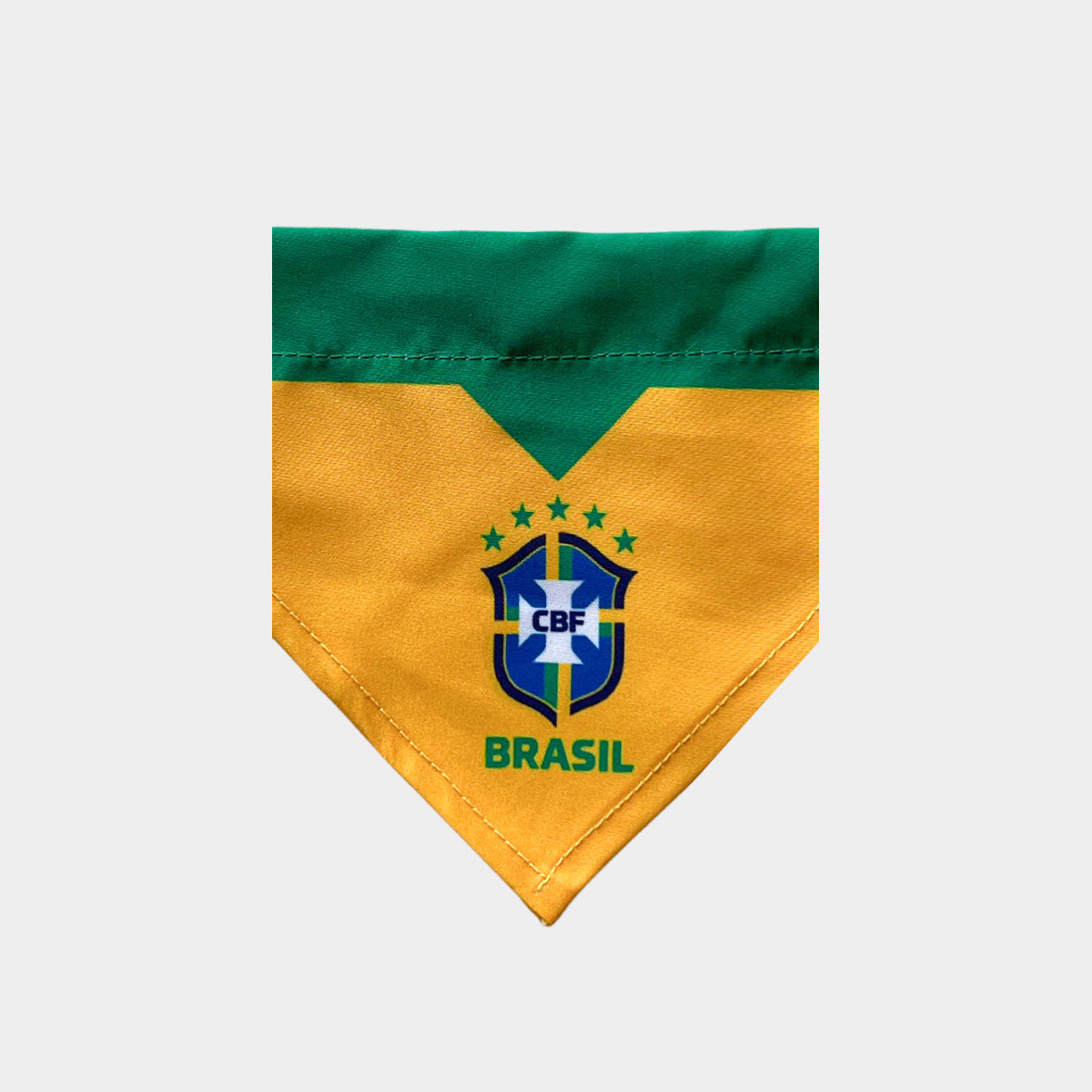 Pañoleta gatos selección felina Brasil mundial 2026 mascota broche de seguridad