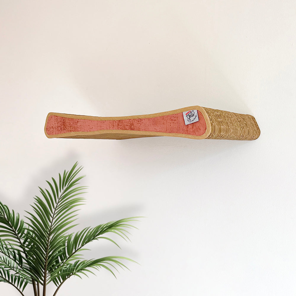 Rascador quecito de carton corrugado doble pared horizontal para gato para pared.