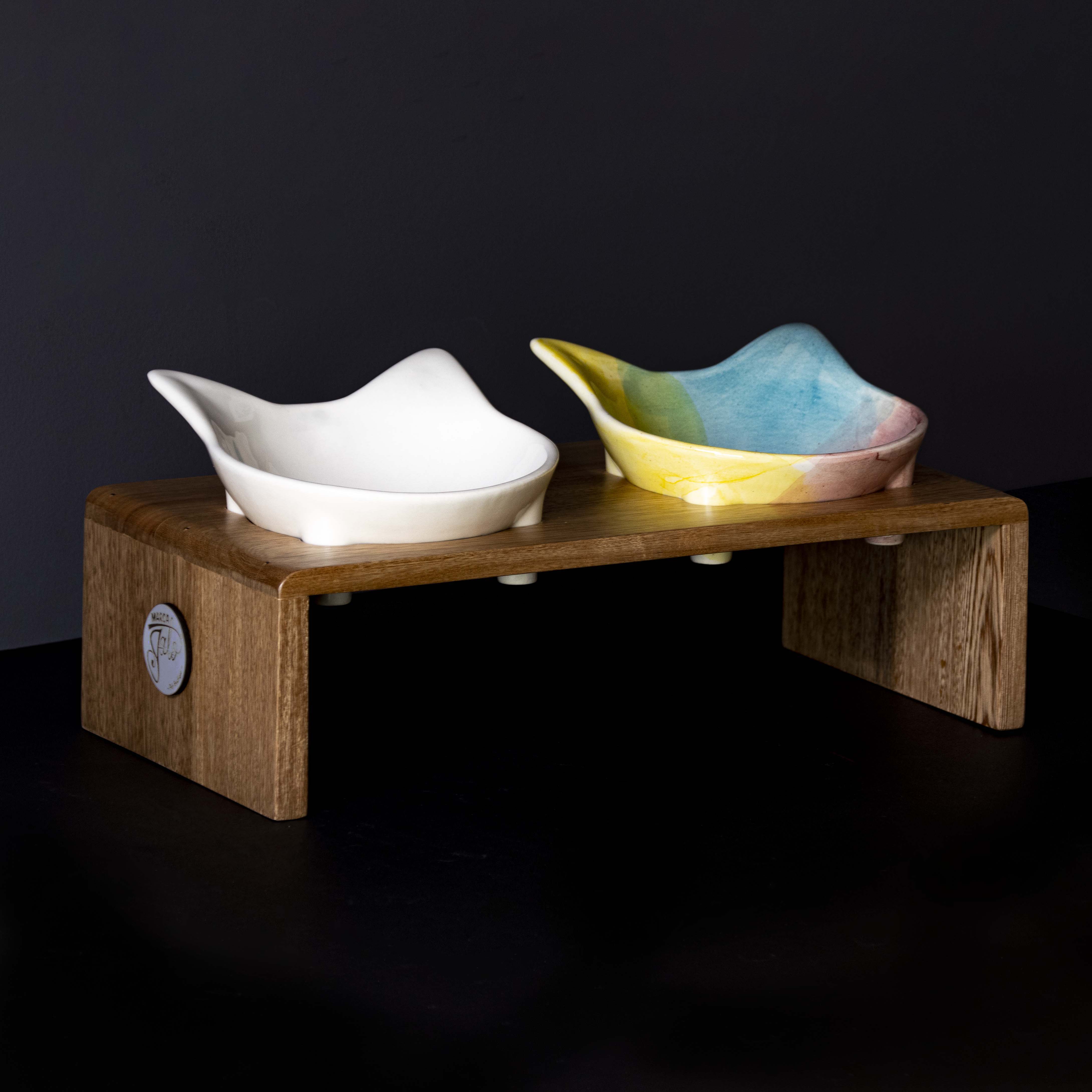 Comedero para gato en ceramica y madera de roble x dos puestos.