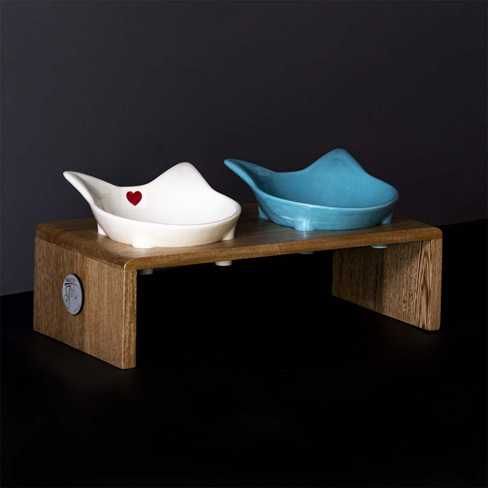 comedero para gatos.