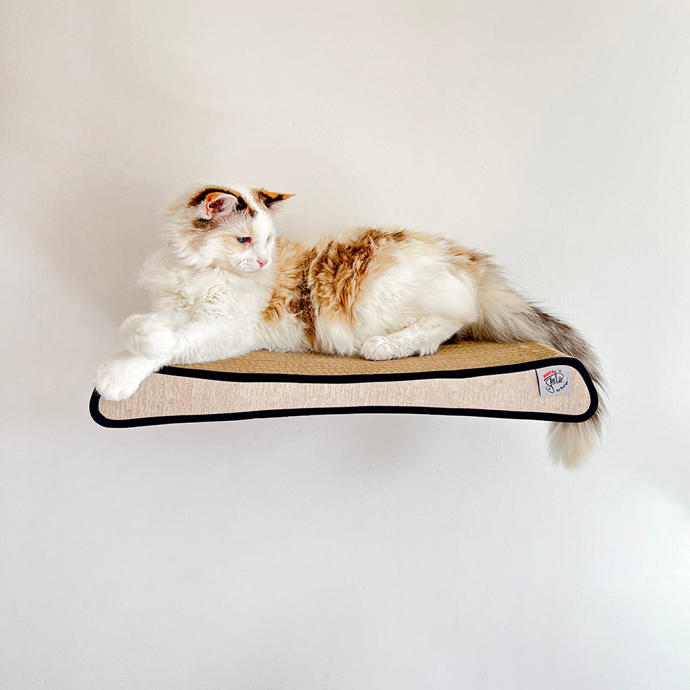 rascador horizontalde carton corrudago doble pared para gatos anclado a la pared