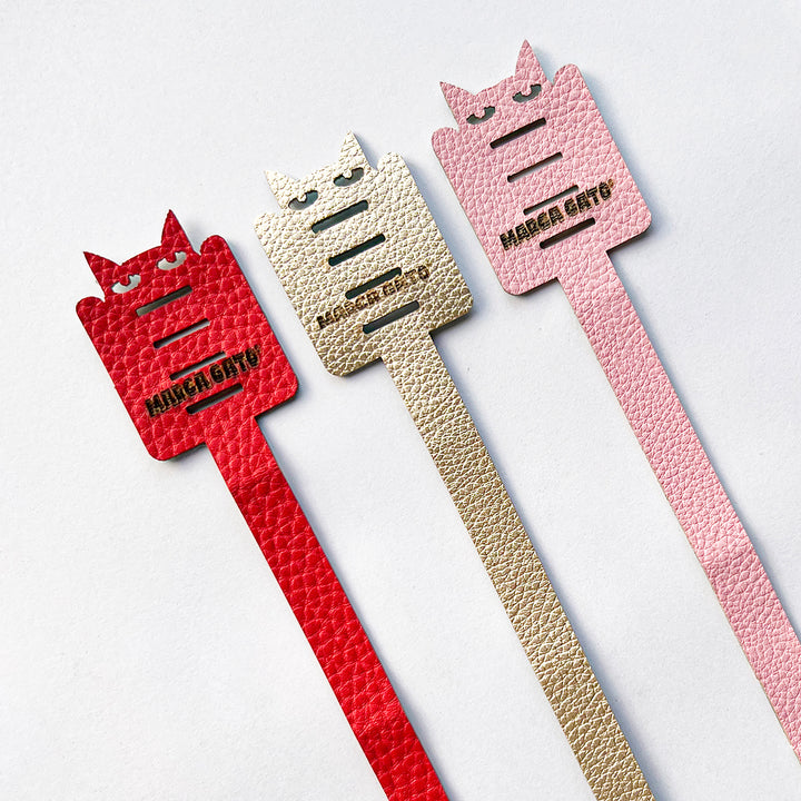 Organizador de cables de cuero vegano con forma de gato